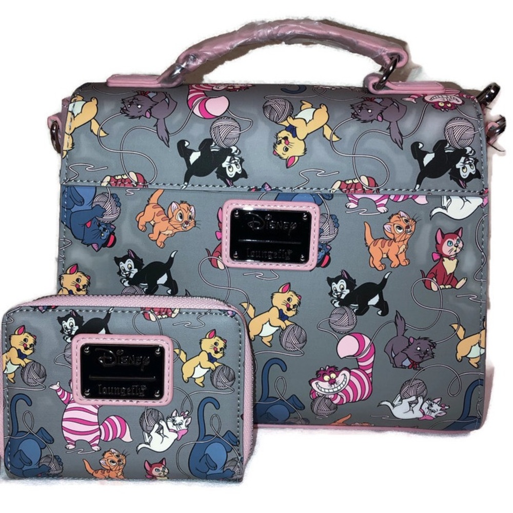 SOLD!DISNEY CATS CROSSBODY BAG & WALLET - Picture 2 of 8